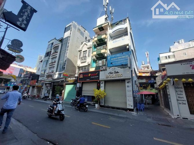 Bán nhà mặt tiền Bùi Viện Quận 1 DT 3.7 x 16m 5 tầng HĐ Thuê 100 Triệu/Tháng Giá 39 tỷ - 1
