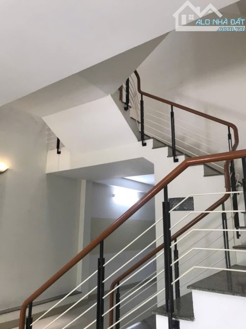 🔥 Nhà 2 tầng đường Ngọc Hồi . // biển Nguyễn Tất Thành  - Diện 75m2 ngang 5m - 1