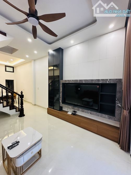 Nhà đẹp dân xây Cổ Nhuế 48m, 5 tầng, ngõ thông ô tô - 1