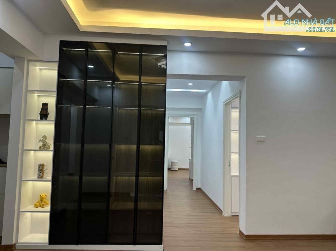 CĂN HỘ CHUNG CƯ Lilama 52 Lĩnh Nam-115m2 - 3 phòng ngủ-2 wc - 1