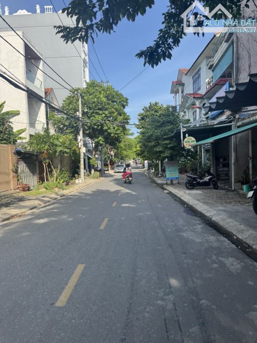Căn đất phó đức chính đường 5,5m lề 3m lô đôi ngang 9,8m - 1