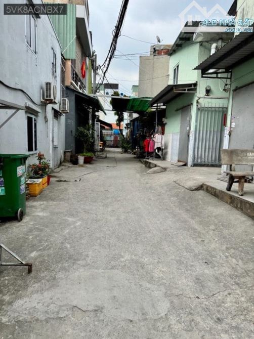 ✅- BÌNH TÂN - BÌNH TRỊ ĐÔNG A - HẺM 5 M - THÔNG - 100,9 M 2 - 4,8 X 17 - NỞ HẬU 6,8 M - CH - 1
