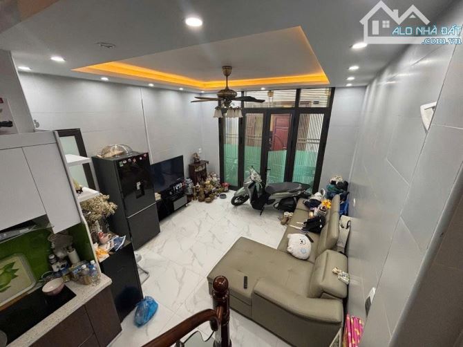 NGÕ TRẠI CÁ , 55M² x 5T DÂN XÂY MỚI , Ở NGAY , NGÕ THOÁNG , GẦN Ô TÔ ,  8,5 TỶ - 1