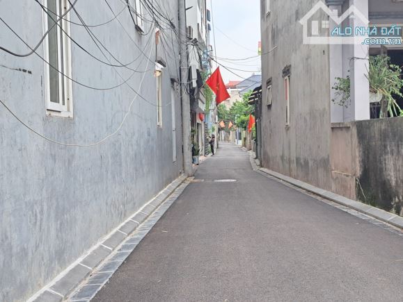 BÁN NHÀ 2 TẦNG NAM HỒNG- ĐÔNG ANH- GẦN KCN THĂNG LONG, QUANG MINH- MÊ LINH PLAZA- HƠN 3 TỶ - 1