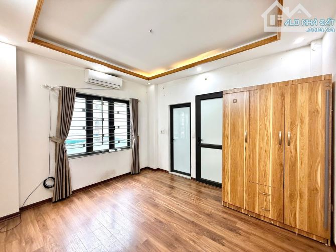 🏡 BÁN NHÀ TRẦN THÁI TÔNG – CẦU GIẤY ✨ Nhà đẹp – Mặt tiền rộng – Vị trí siêu hiếm!  📐 Diệ - 1