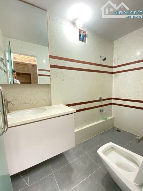 Nhà Mặt Tiền Trần Thánh Tông P.15, Q.Tân Bình-Ngang 4m dài 14m,  Giá chỉ 9,5 t - 1