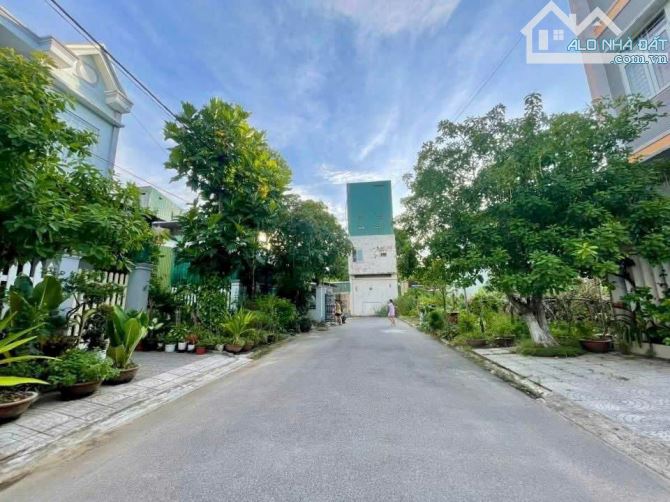 Bán lô đất 5x20m, Hướng tây mặt tiền đường nhựa, khu Đê Bao, Quảng Ngãi - 1