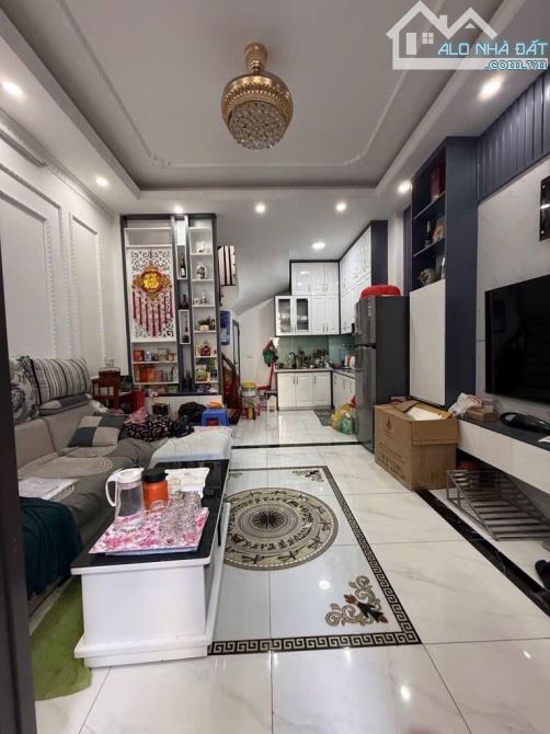 TÔ VĨNH DIỆN - NHỈNH 19 TỶ - 48m2 - Ô TÔ TRÁNH - VỈA HÈ RỘNG - 1