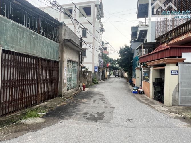 Bán gấp đất Liên Ninh - Ngọc Hồi ô tô ,phân lô diện tích rộng ,giá đầu tư  7.6 tỷ - 1