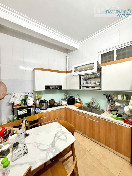 Cho thuê nhà Vũ Tông Phan, 3 tầng x 71m2, 3 ngủ, 2 vệ sinh, 20 Triệu Vpcty kết hợp ở... - 1