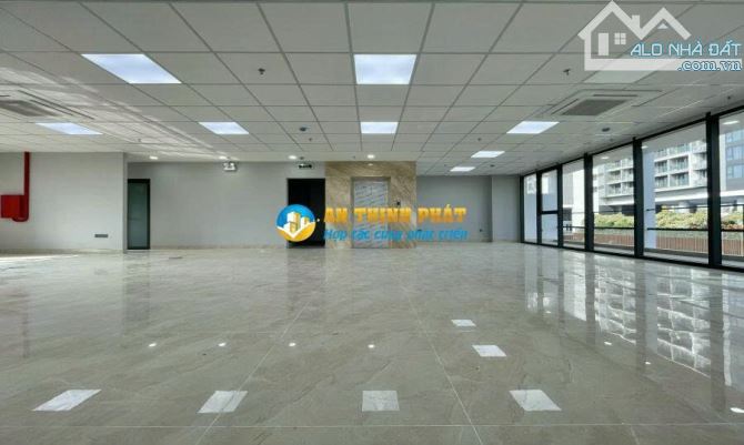 Toà nhà mặt tiền Lê Quý Đôn Quận 3,DT:26x20,CTXD hầm 7T,HĐT 600tr giá bán chỉ 250 tỷ - 1