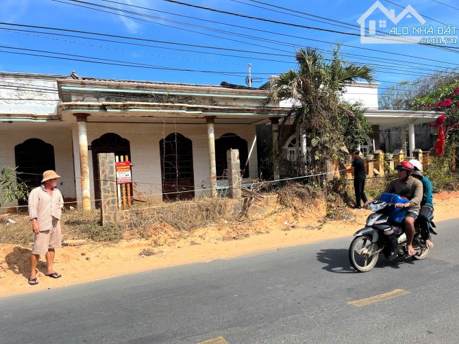 Bán căn nhà nhỏ gần biển ở Mũi Né, Phan Thiết - 143m2 giá chỉ 2,8 tỷ - 1