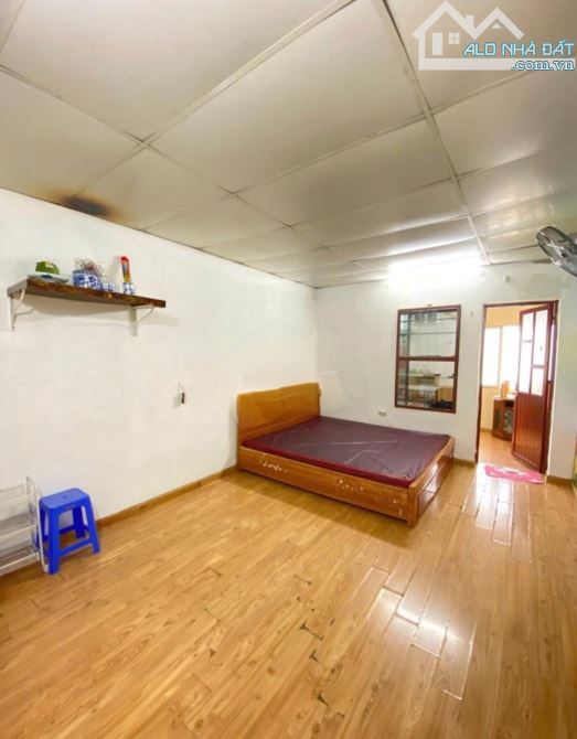 Cho thuê nhà Tập thể Đại La, Hai Bà Trưng, tầng 5, 40m2, 1 ngủ, 5.5 triệu - 1