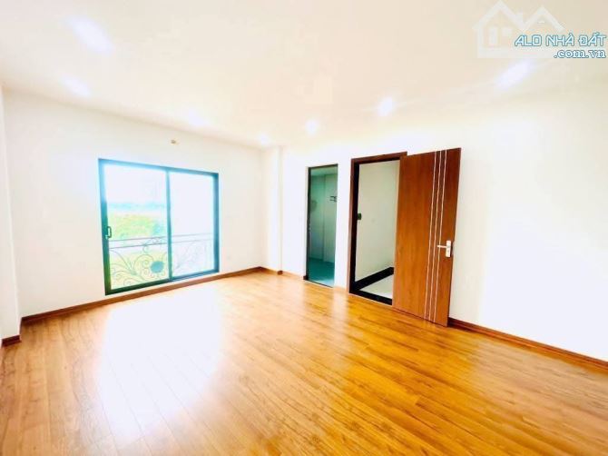 BÁN GẤP SIÊU PHẨM Ô TÔ TRÁNH, phố Phan Đình Giót, Hà Đông, 44m 5 tầng, nhỉnh 8 tỷ, CÓ TL. - 1