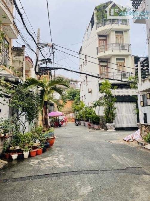 BÁN NHÀ 4 TẦNG, THOẠI NGỌC HẦU, GẦN UBND QUẬN TÂN PHÚ, 4X15M, KHU DÂN TRÍ CAO. - 1