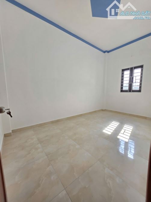 Bán nhà 1T1L 4x15m, đường Số 4 KDC Tân Đông Hiệp p. Tân Đông Hiệp - 12