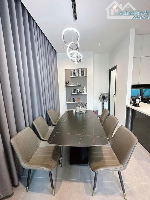BÁN NHÀ 1 TRỆT 1 LẦU MT ĐINH ĐỨC THIỆN CẦN ĐƯỚC LONG AN– 100M2 – GIÁ CHỈ 2 TỶ – SHR - 12