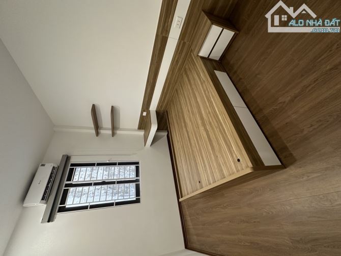TAM TRINH -  HOÀNG MAI - 43M2- NGÕ THẲNG TẮP- 4 TẦNG THANG MÁY - 12
