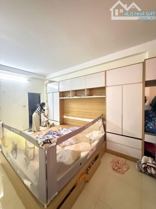 BÁN NHÀ MẶT NGÕ SIÊU QUẦN TẢ THANH OAI, 31M2 X 4 TẦNG, 20M RA MẶT PHỐ, SỔ VUÔNG VẮN - 2