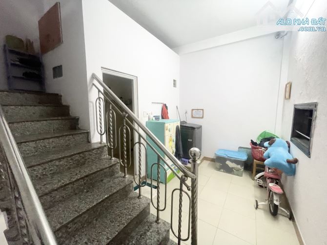 Bán Nhà Ô Tô, Tô Hiến Thành, Biển Mỹ Khê, 40m2, 3 Tầng, nhỉnh 4 tỷ - 2