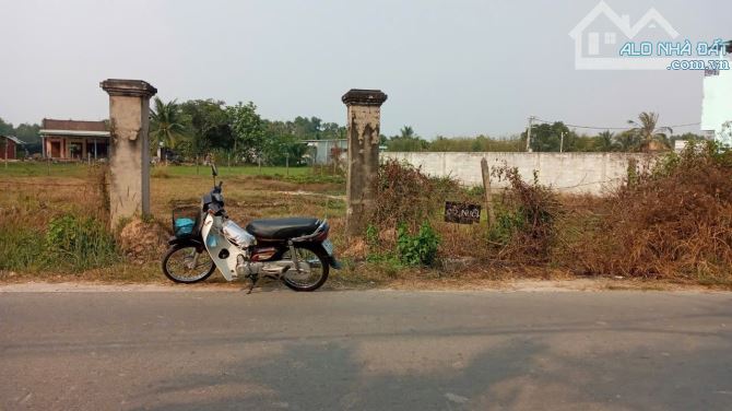 Cần bán đất góc 2 mặt tiền đường Lê Thị Kịa 1/ Ngắn TL7 vào 50m 1058m2 có 600m thổ cư - 1