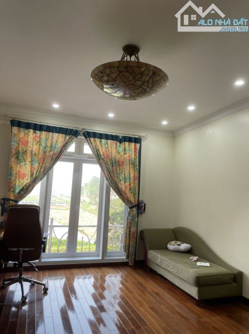 CẦN TIỀN BÁN GẤP. BIỆT THỰ LINH ĐÀM, Ô TÔ TRÁNH, CHO THUÊ, 308M, 64.5 TỶ - 2