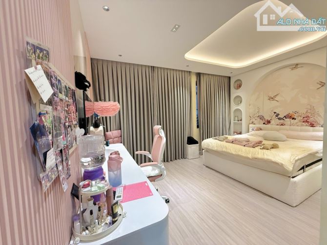 SIÊU PHẨM nhà phố 4 Tầng mặt tiền đường 7B AN PHÚ Q2 DT: 100m2 Giá: 28.8 Tỷ - 2