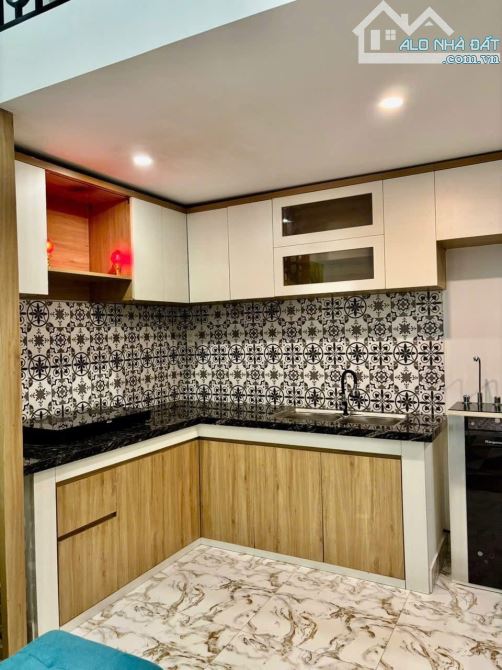 🏠Bán Nhà Mê Lửng Đúc K138/ Nguyễn Phước Nguyên . Kiệt thẳng , Cách Đường Chính đúng 40m. - 2