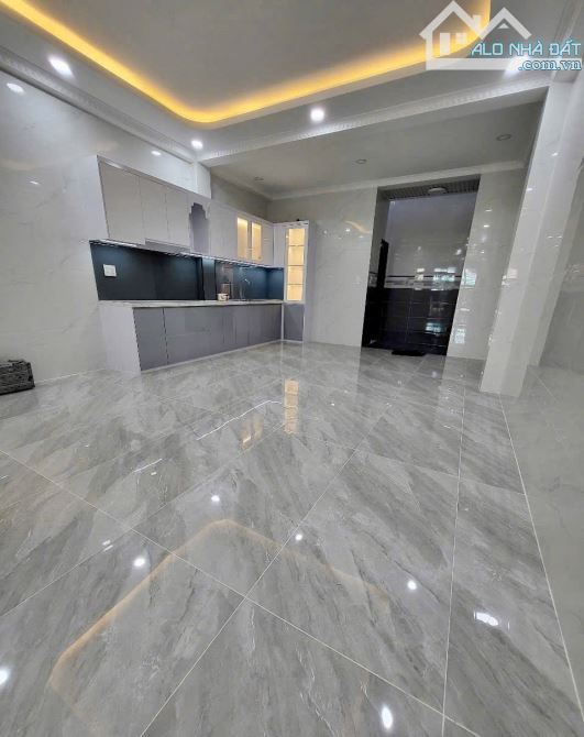 NHÀ 5 TẦNG BTCT – TRẦN VĂN HOÀNG TÂN BÌNH – XE HƠI NGỦ NHÀ – KD ĐỈNH – 99M² – Chỉ 15 TỶ - 2
