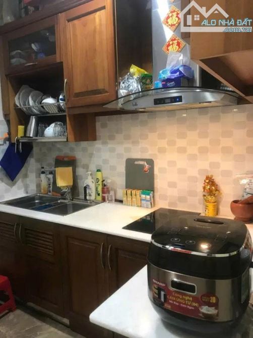 BÁN NHÀ PHAN ĐÌNH PHÙNG – P.1 – PHÚ NHUẬN- DTSD 74m2 - NỞ HẬU -CHỈ 5.5 TỶ TL - 2