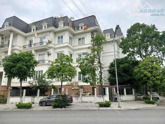 BÁN BIỆT THỰ SÂN VƯỜN 2 MT , KDT LIDECO NGÃ TƯ TRẠM TRÔI , HOÀI ĐỨC - 2