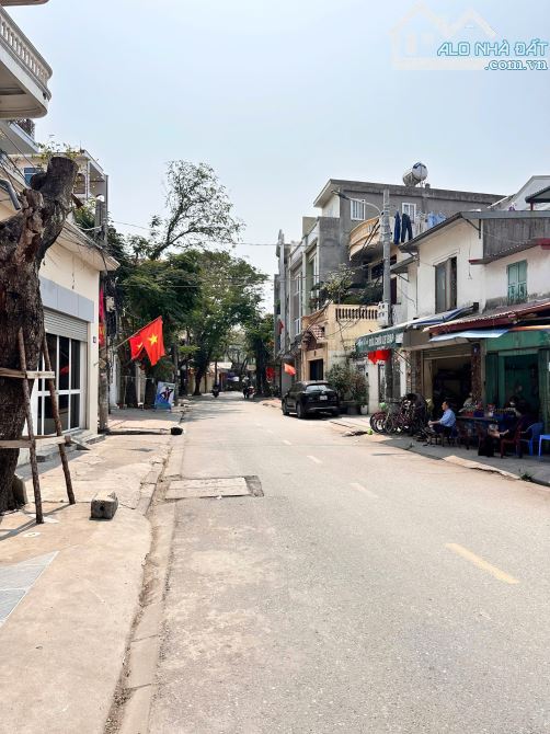 Đất mặt đường Vòng Vạn Mỹ, P. Ngô Quyền, • dt 66m2 , ngang 6.5m - 2