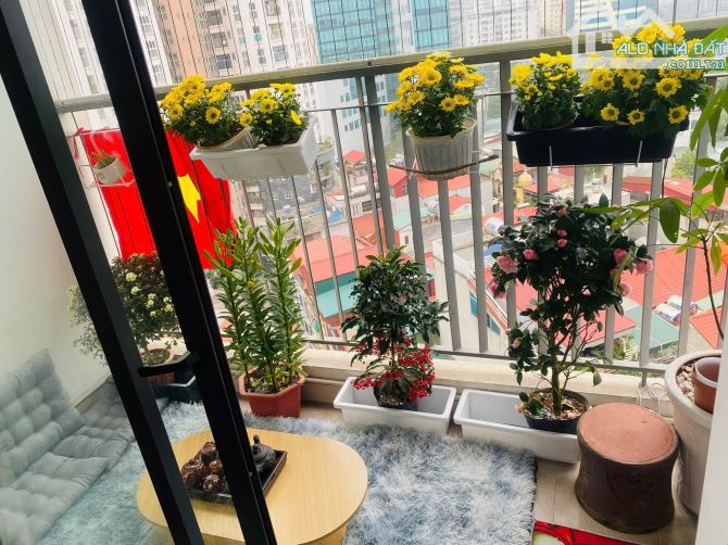 Bán Căn Hộ Khu Đô Thị Trung Văn DT 73m 2PN Full NT SĐCC ở luôn giá 65tr/m Tầng trung - 2