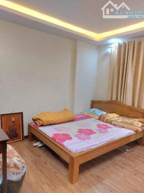 Bán nhà bát khối Cổ Linh 43 m 5 tầng 6 ngủ full nội thất ngõ thông kinh doanh - 2