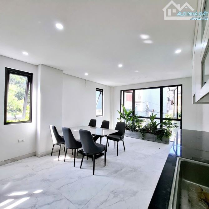 💥Bán nhà dân xây 402 x 6 tầng thang máy nhập khẩu Vũ Xuân Thiều - thoáng sáng vĩnh viễn💥 - 2