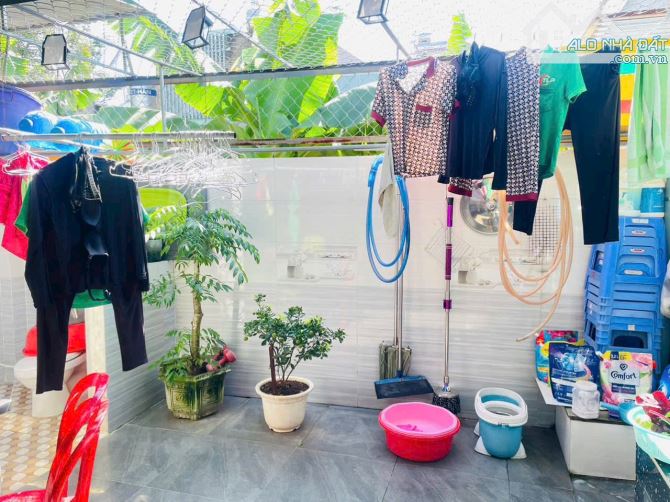 BÁN NHÀ CẤP 4 KIÊN CỐ - KP11 - P. Tân Phong - GẦN CHỢ BÀ THỨC - 2