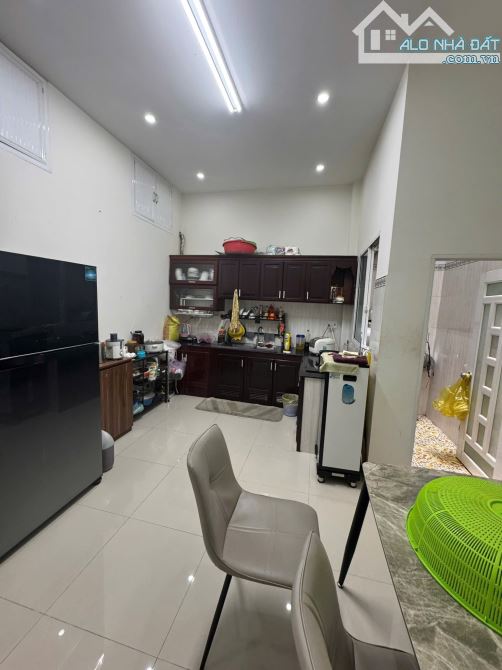 Nhà lầu mới khu dân cư Ao Cá Minh Thái đường oto 16 chỗ Đạo Thạnh, Mỹ Tho Tiền Giang - 2