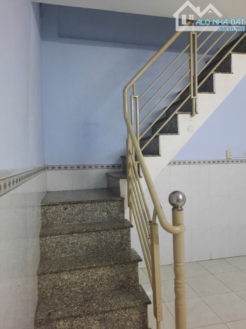 Nhà HXH Bùi Minh Trực P5Q5, Dt 3,9x17m shr giá chỉ 6tỷ050 TL. - 2