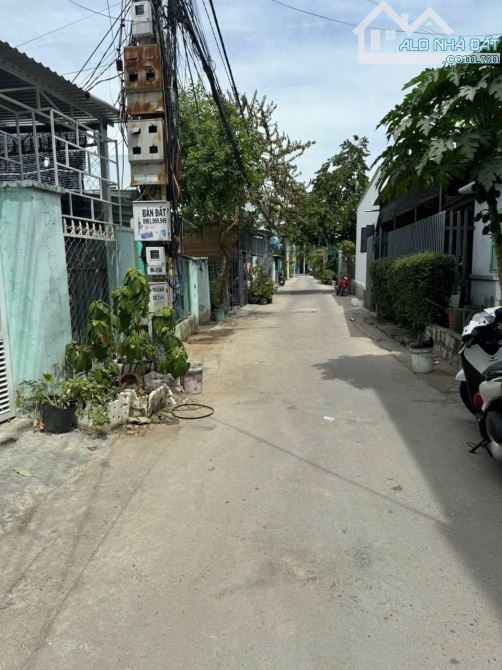 Bán nhà cấp 4 đang cho thuê đường Núi Cấm gần Vòng Xoay Vĩnh Thái - 2