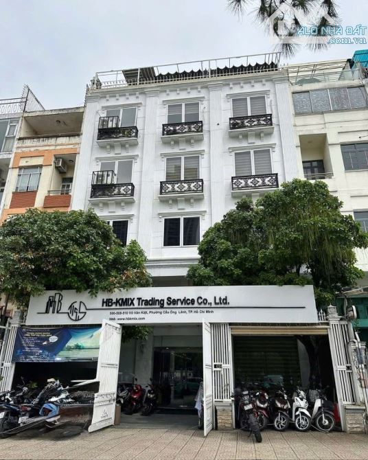 Tòa nhà siêu hiếm Võ Văn Kiệt, Q1, mặt tiền ngang 12m x 16,6m; 6 tầng thang máy. Giá 85T - 2