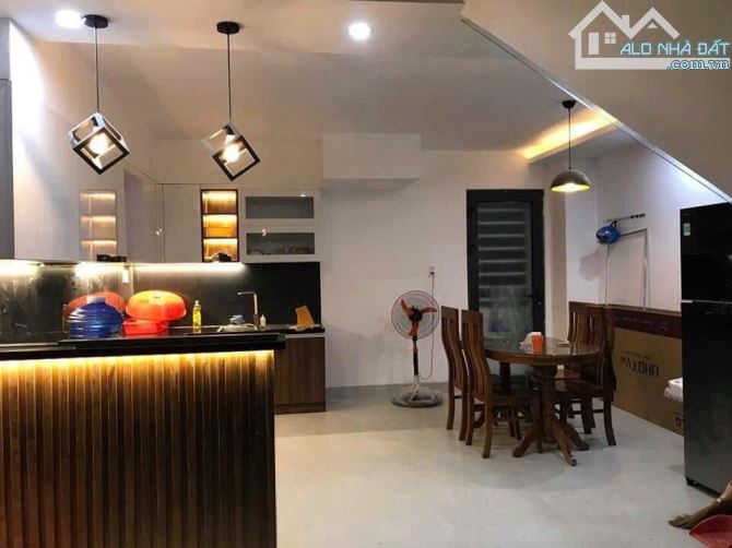 Bán Nhà MT 7.5m Hoài Thanh, ĐH Kinh Tế, Khán Đài Pháo Hoa, 3 Tầng, 80m2 chỉ 12.x tỷ - 2