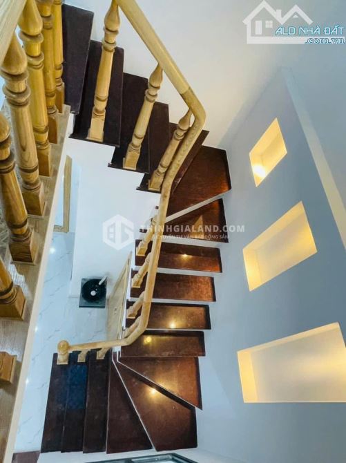 BÁN NHÀ 1 TRỆT 2 LẦU HẺM Ô TÔ TRUNG TÂM PHƯỜNG 7 VŨNG TÀU 75M² GIÁ 4t9 SỔ HỒNG - 2