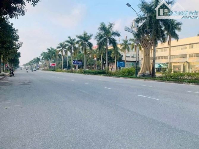 ĐẤT KINH DOANH MẶT ĐƯỜNG LÊ NIN GẦN NGÃ TƯ NGUYỄN SỸ SÁCH - 2