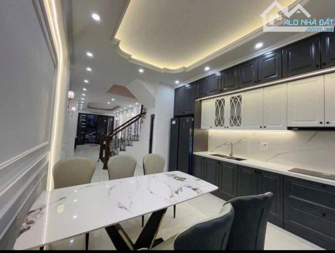 🏠 Cổ Nhuế, 48m2 nhỉnh 9 tỷ, dân xây, ngõ thông, ô tô đỗ, gần phố, sát KDT Resco - 2