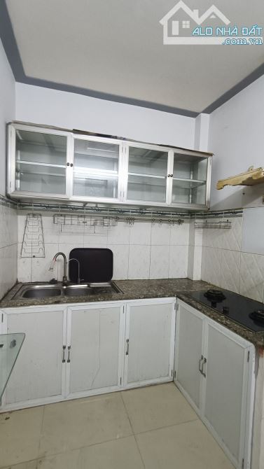 Ở NGAY TRUNG TÂM BÌNH TÂN – 3 TẦNG ĐẦY ĐỦ CÔNG NĂNG 32M2 - GIÁ MỀM 3.65 TỶ - 2