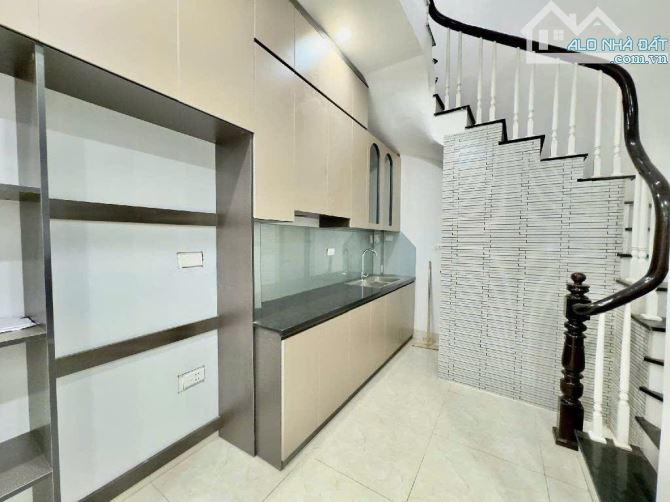 BÁN NHÀ NAM DƯ LĨNH NAM – 30/35M², 5 TẦNG, 6.3 TỶ, DÂN XÂY Ở, FULL NỘI THẤT, SÂN RỘNG - 2