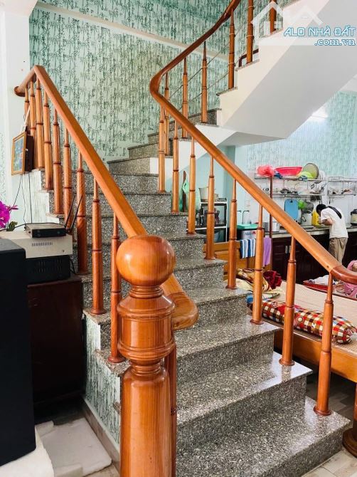 Bán nhà 2 tầng 1 mê đường 5m5 Mai Anh Tuấn- Hoà Xuân- Cẩm Lệ - 2