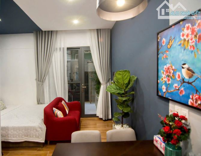 Bán CHDV gần mặt tiền Lê thánh Tôn, P.Sài Gòn (Q1 cũ) 4.1x7.5m - 4L giá chỉ 13 tỷ - 2