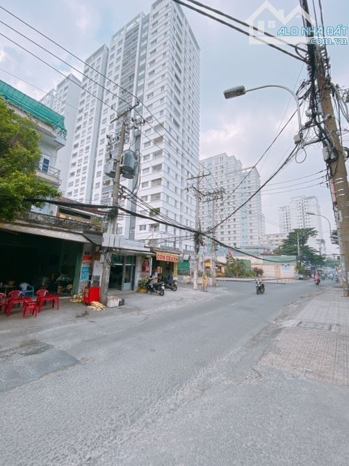 Bán mặt tiền Trịnh Đình Thảo Ngang 10.9 dài 32M ĐƯỜNG Trịnh Đình Thảo - GẦN LUỸ BÁN BÍCH - 2