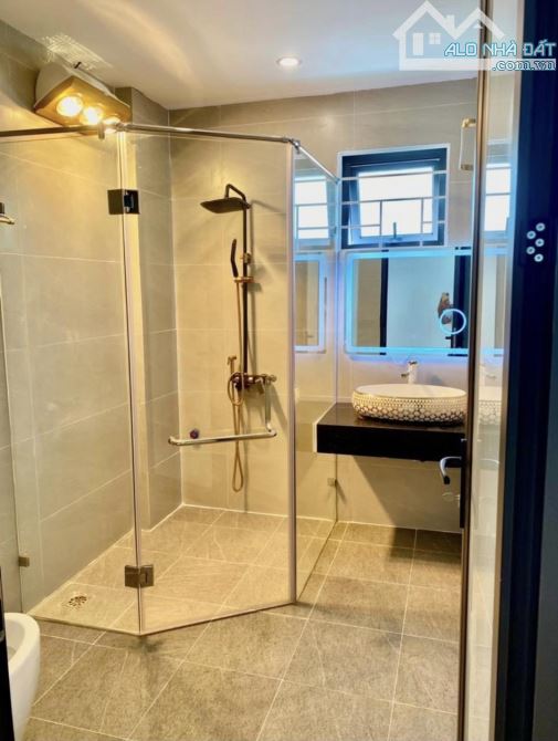 Nhà mới Ngô Gia  Tự  - diện tích 52n 4tầng hiện đại - giá đầu tư chỉ 6tỷ65 - 2